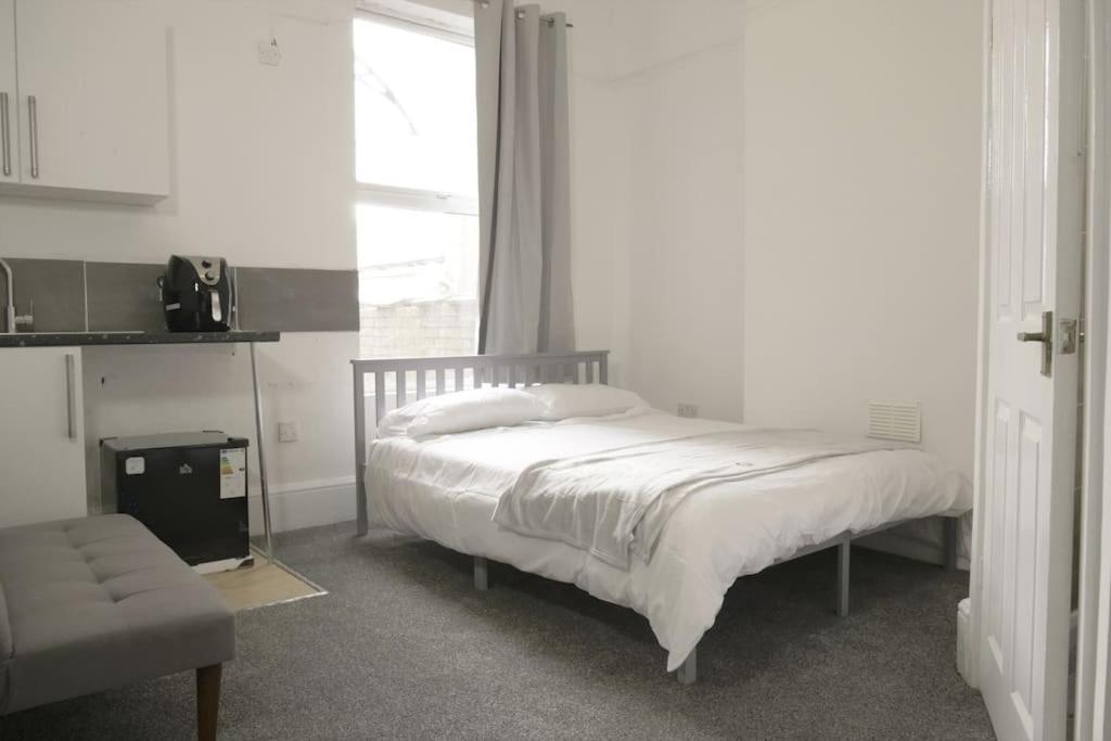Discover Your Cozy Haven A Perfect Studio Getaway Leamington Spa Exterior foto